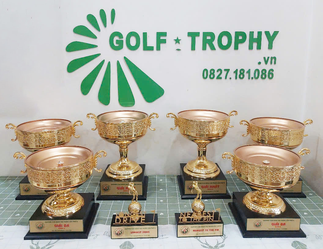 cúp giải clb golf họ Trần