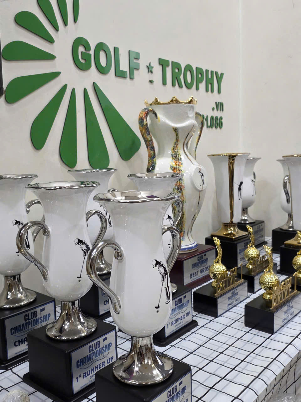 bộ cúp sứ giải golf