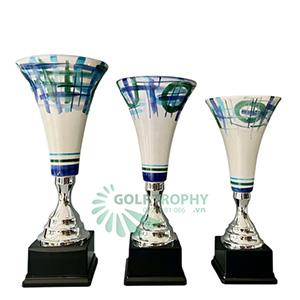 Cúp gốm sứ cao cấp màu trắng - xanh - GTP-S096