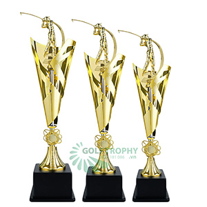 Cúp Golf kim loại cắt laser màu vàng - GTP-30468