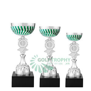 Cúp kim loại màu bạc - xanh lá - GTP-6049