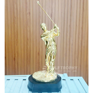 Cúp kỹ thuật người Golf màu vàng - GTP-KT3301
